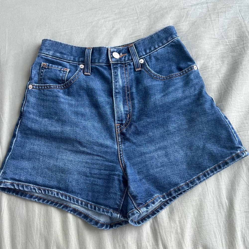 Levi's Classic Blue High-Waisted Denim Jean Shorts